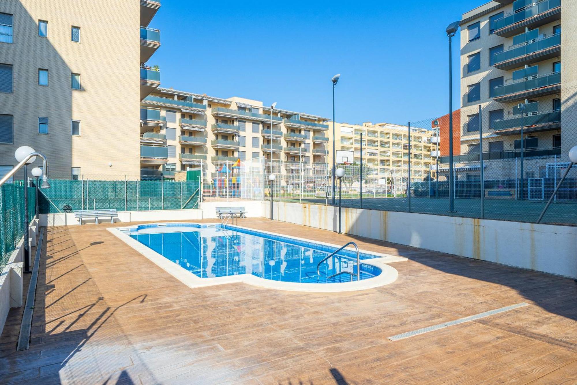 Mediterranean Way - Albeniz La Pineda Exterior foto